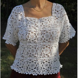 Tunique courte dentelle blanche au crochet